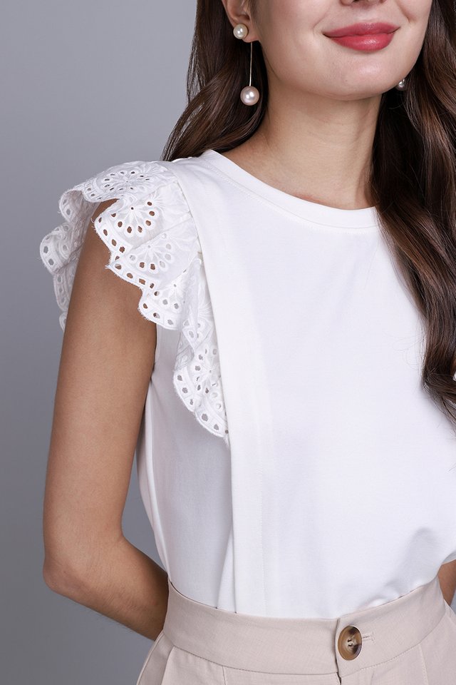 Arabelle Top In Classic White