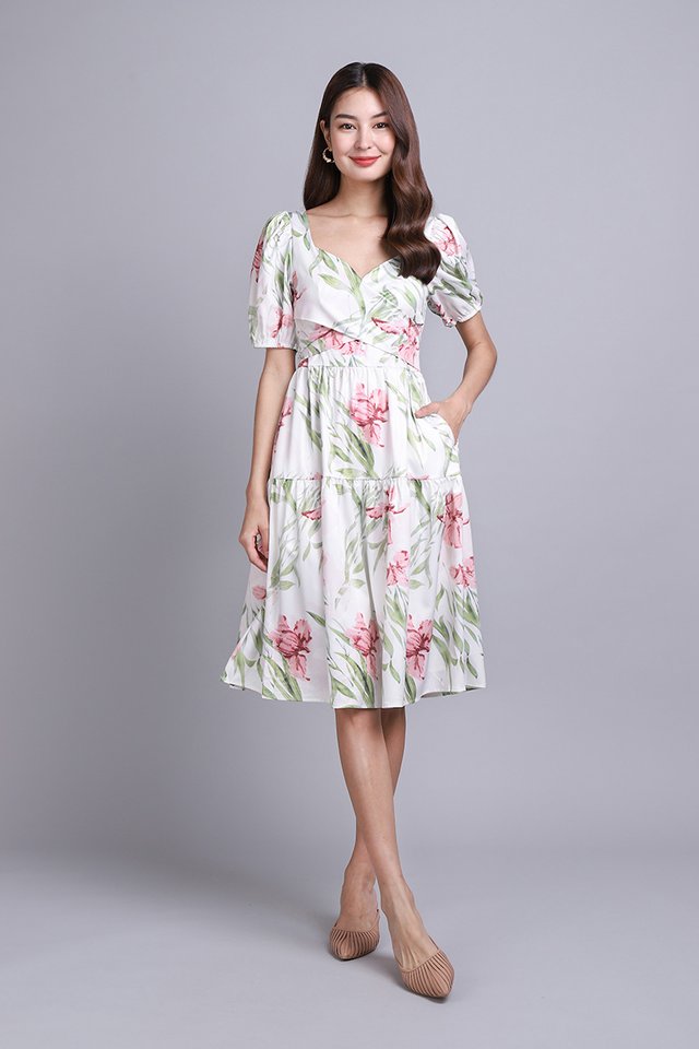 Cherie Dress In Pink Florals