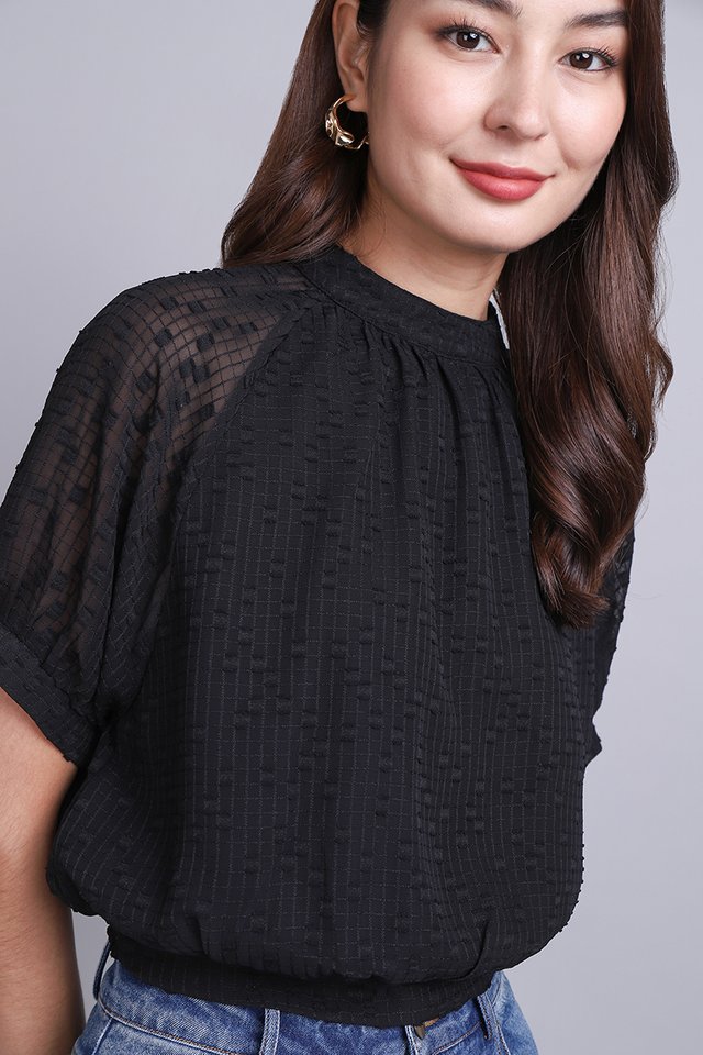 Darcy Top In Classic Black