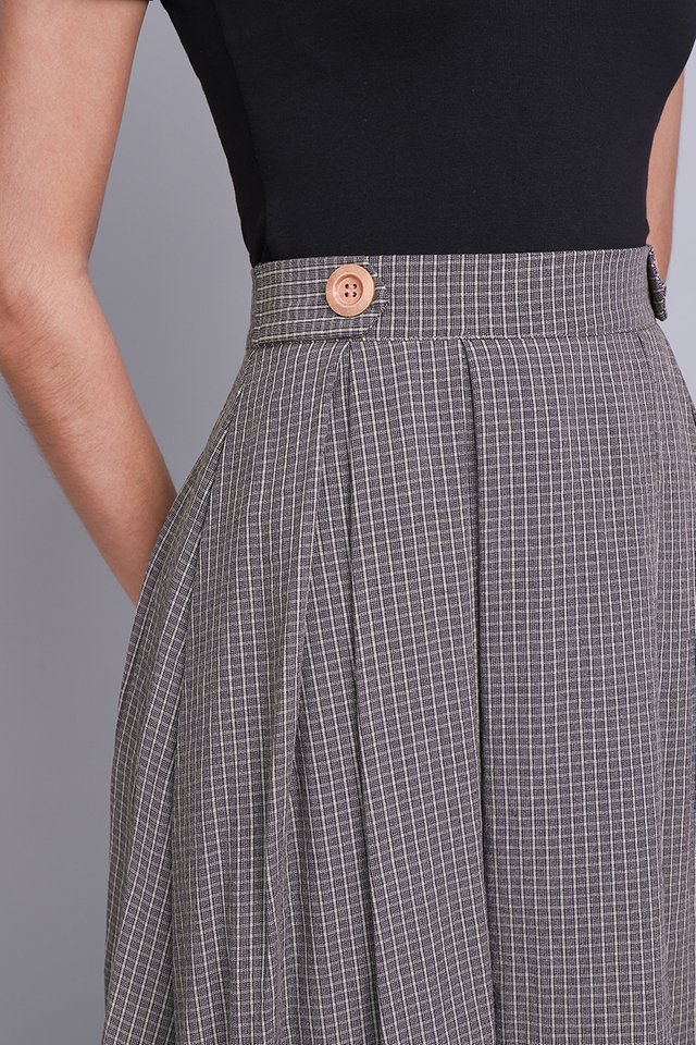 Yvette Skirt In Grey Checks