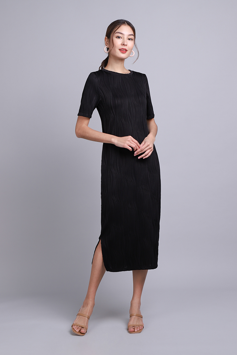 Morgane Dress In Classic Black | LilyPirates