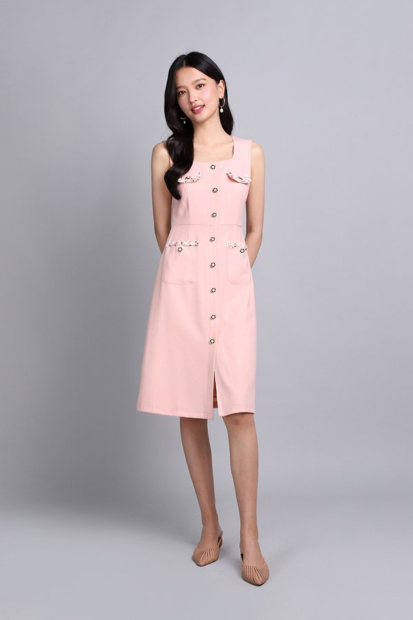 Genevieve Dress In Soft Pink