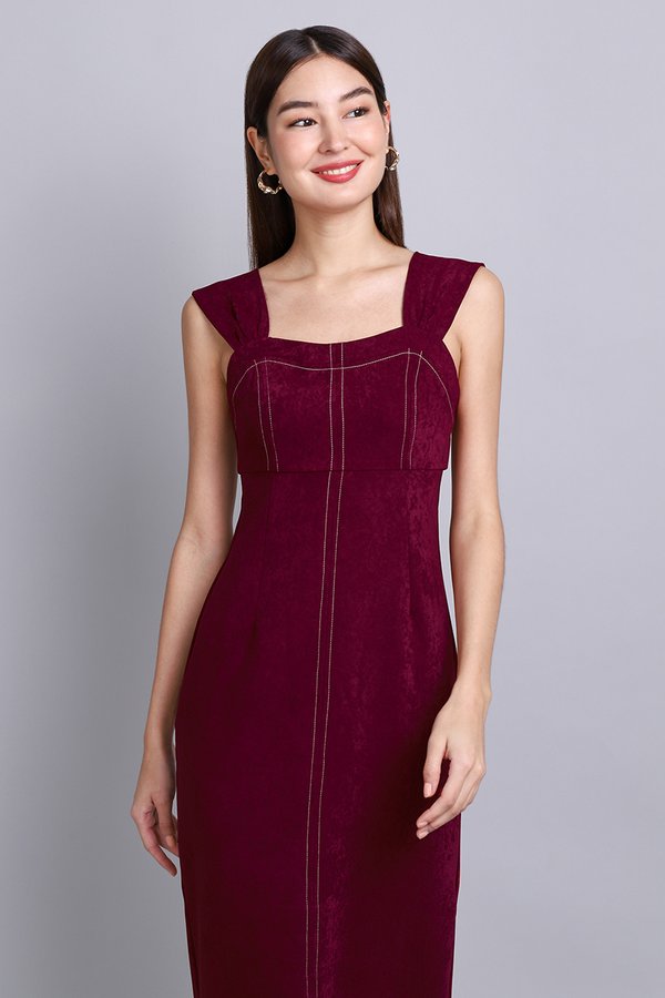 Selah Dress In Wine Red