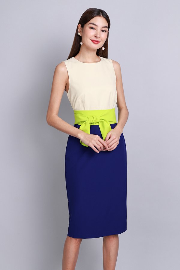 Stefani Dress In Cream Cobalt