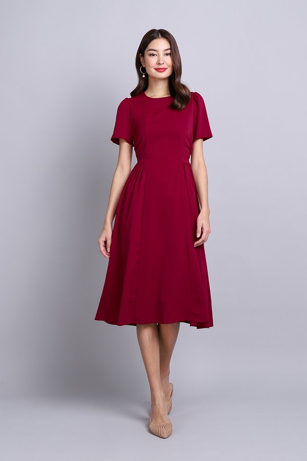 Dione Dress In Wine Red