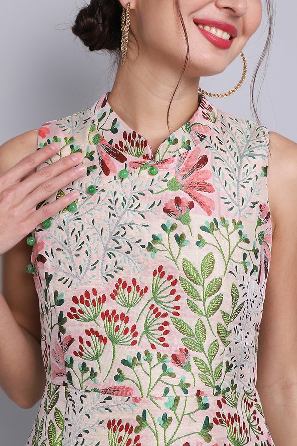 Spring Floret Cheongsam Dress In Pink Blossoms