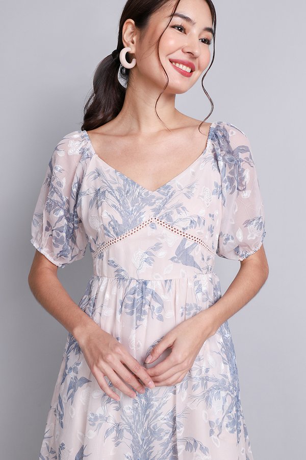 Violette Dress In Blue Prints