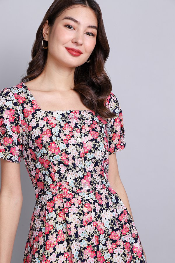 Yumi Romper In Pink Florals