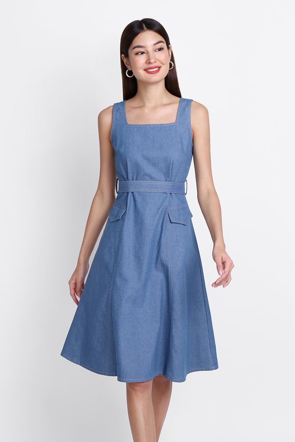 Conran Dress In Light Wash