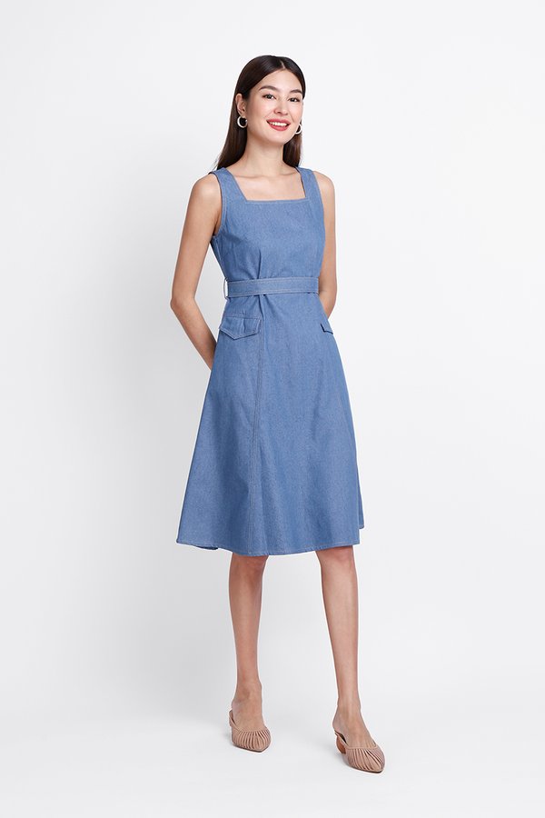 Conran Dress In Light Wash