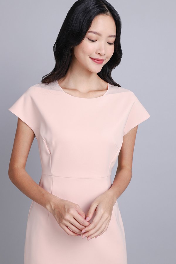 Hollie Dress In Blush Pink