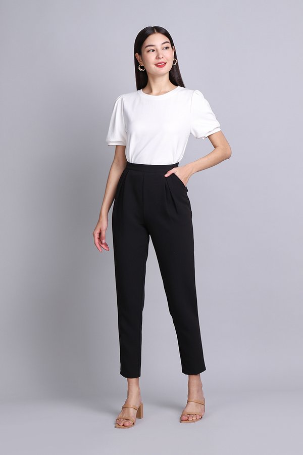 Lucie Top In Classic White