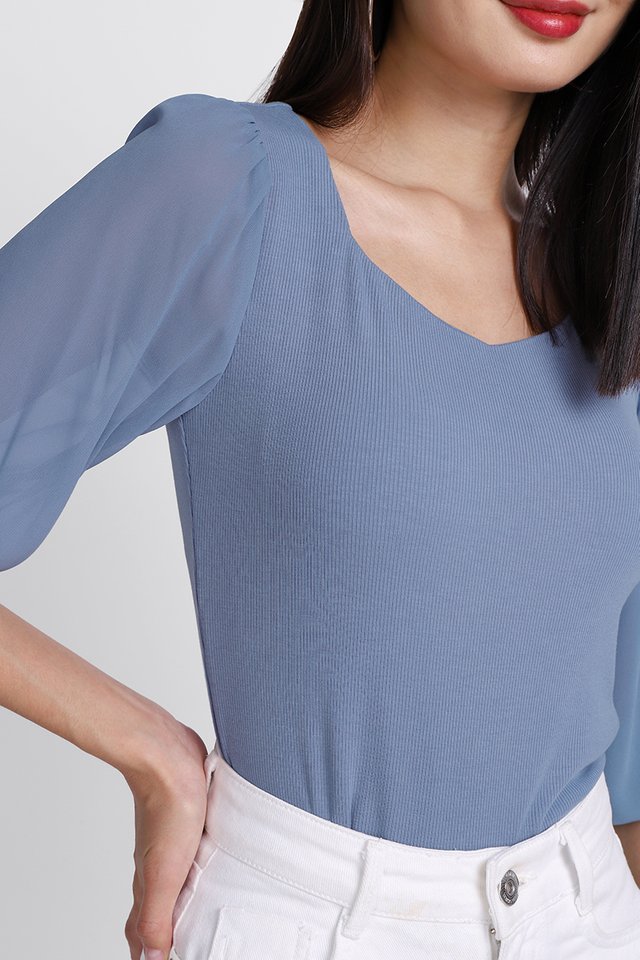 Joey Top In Muted Blue