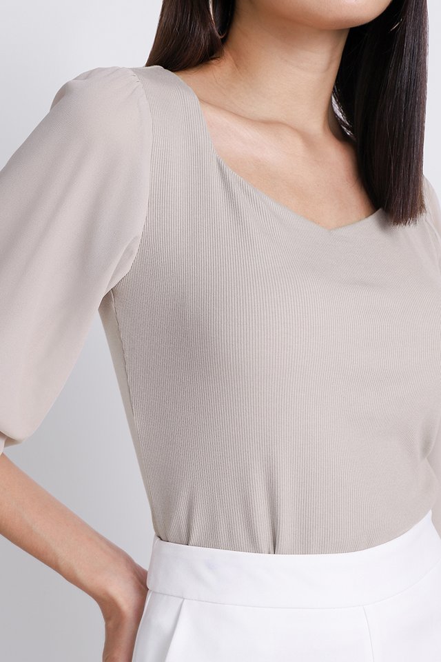 Joey Top In Taupe