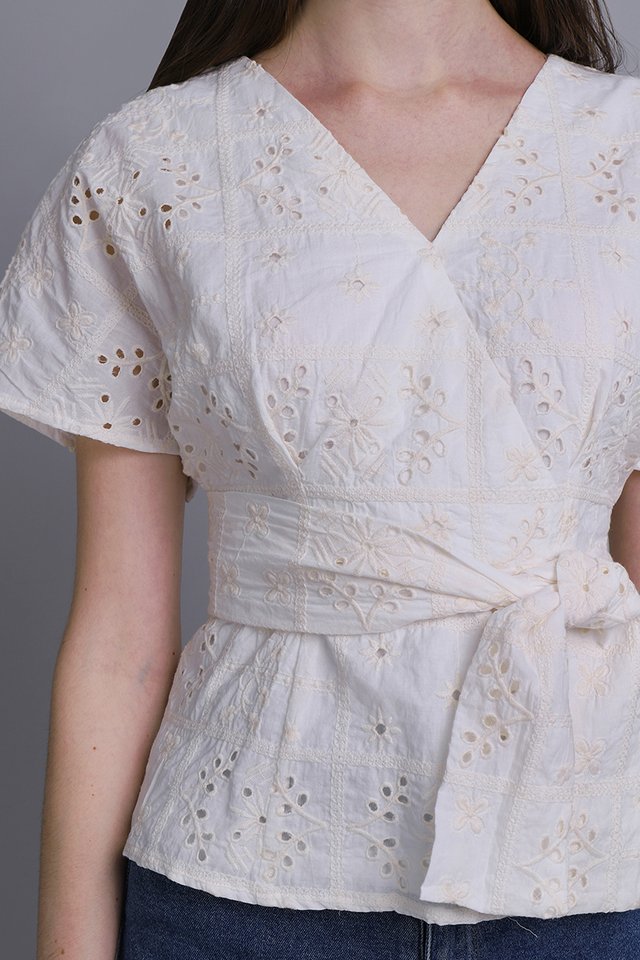 Ashby Top In Cream Embroidery
