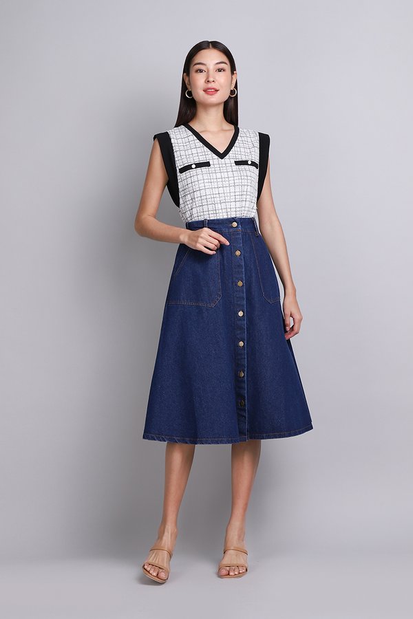 Emmy Skirt In Dark Wash