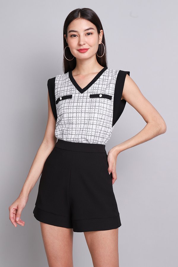Arthur Shorts In Classic Black