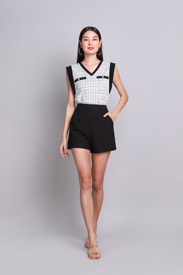 Arthur Shorts In Classic Black