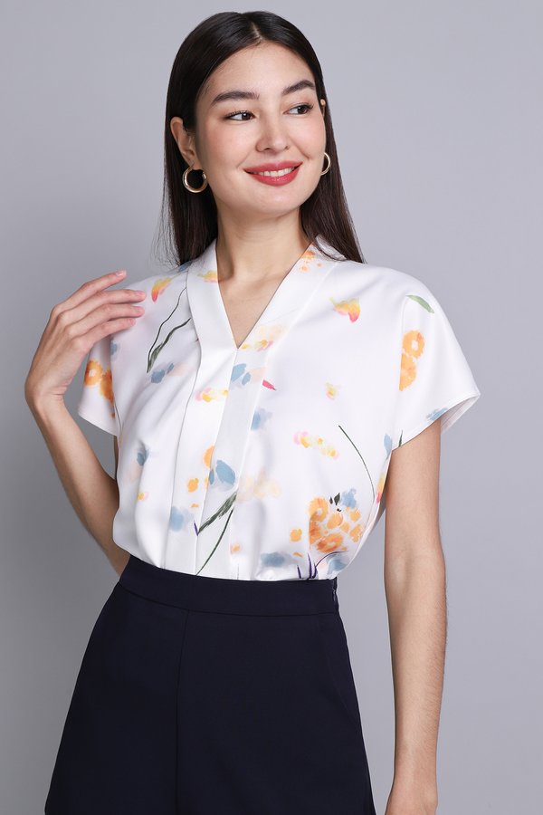 [Backorder] Best Things In Life Top In White Prints