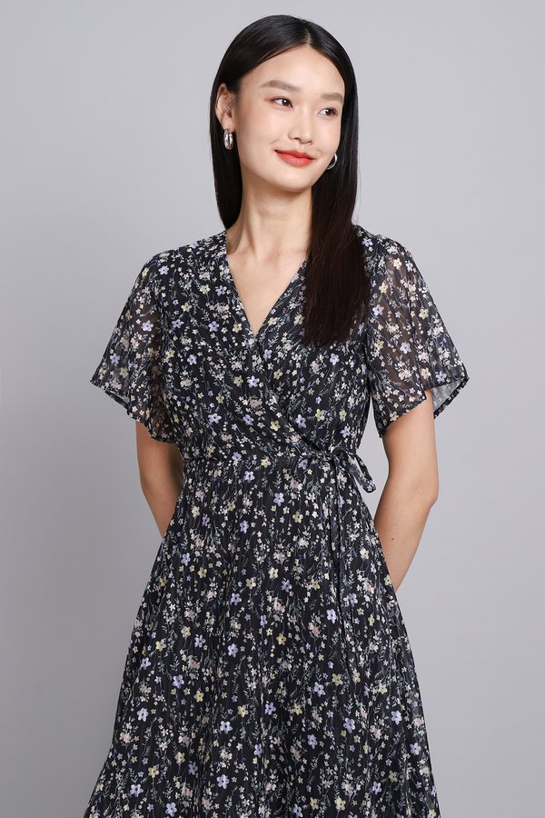 Aurelia Dress In Black Florals