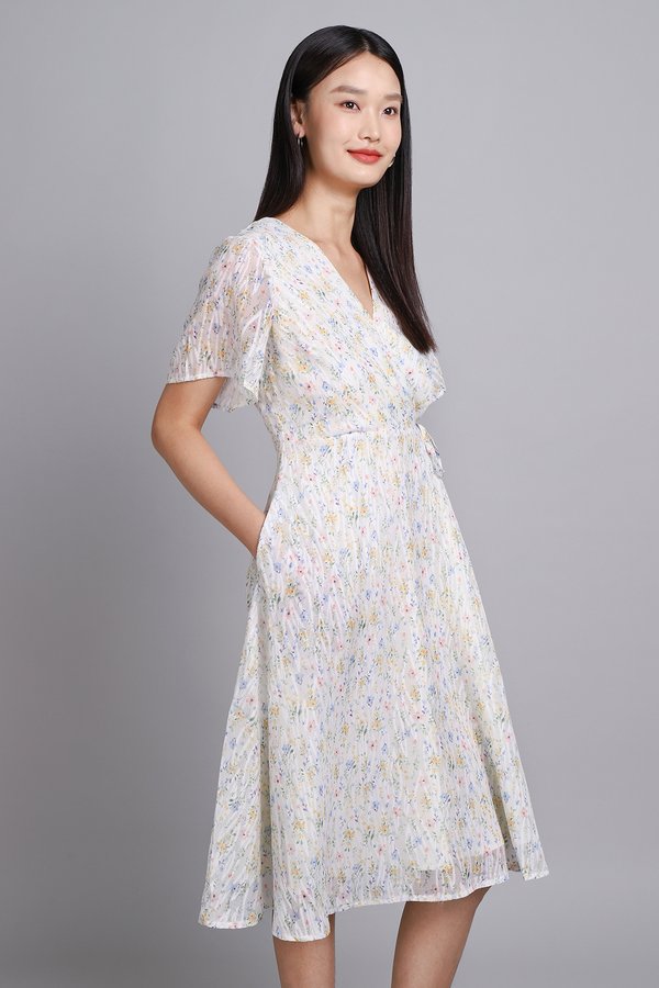 Aurelia Dress In White Florals