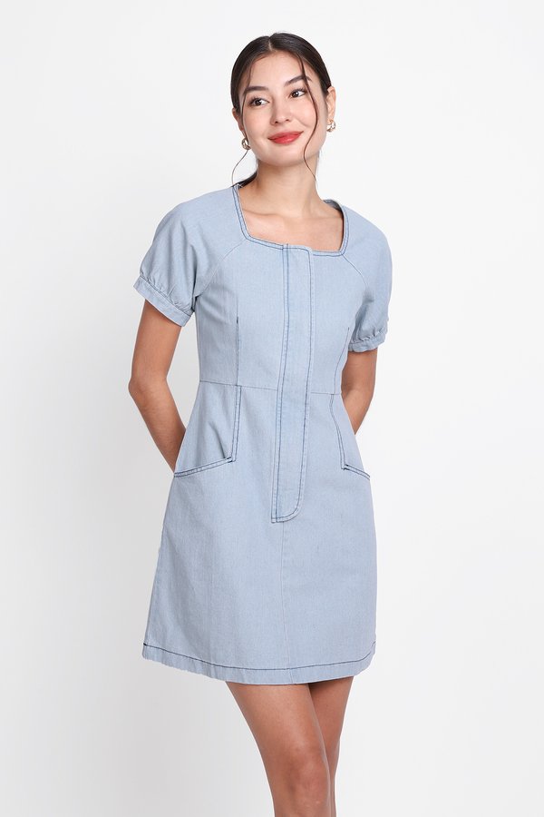 Sierra Dress In Light Wash