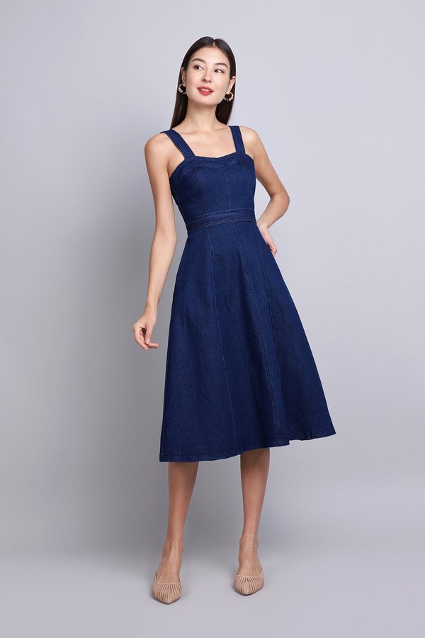 Carol Dress In Dark Wash