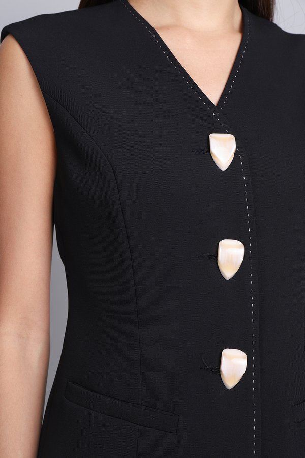 Tori Top In Classic Black