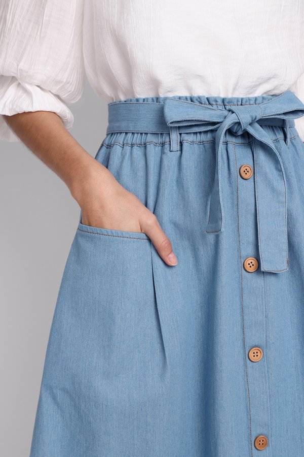 Allegra Skirt In Light Wash