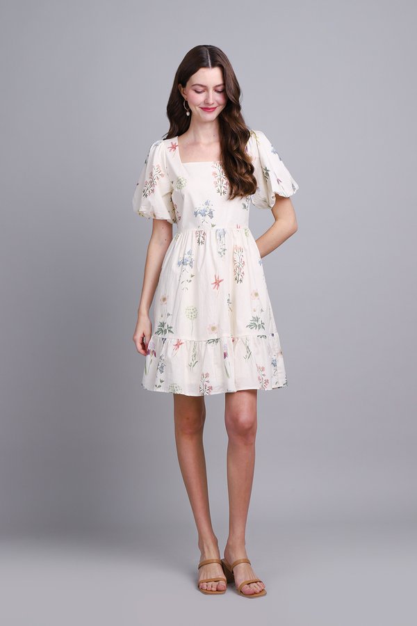 [Backorder 2] Ami Dress In Cream Florals