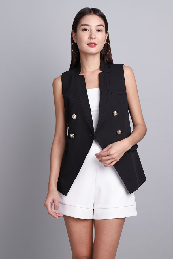 Alva Top In Classic Black