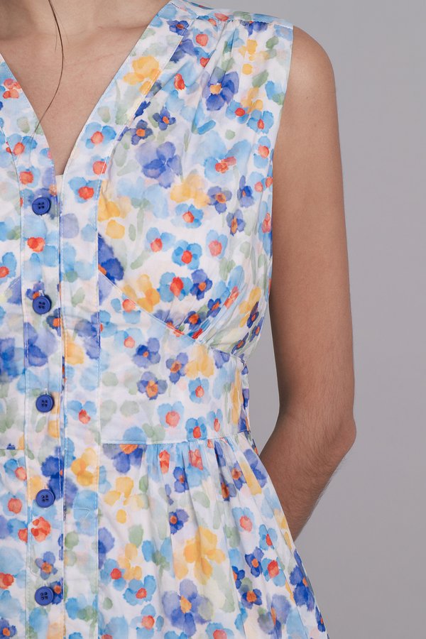 Elyna Dress In Blue Florals