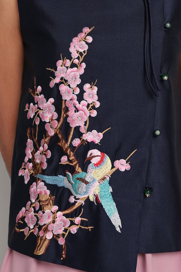 Song Of Spring Cheongsam Top In Navy Blue