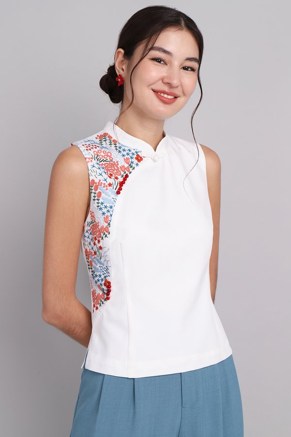 Spring Flair Cheongsam Top In Fresh White