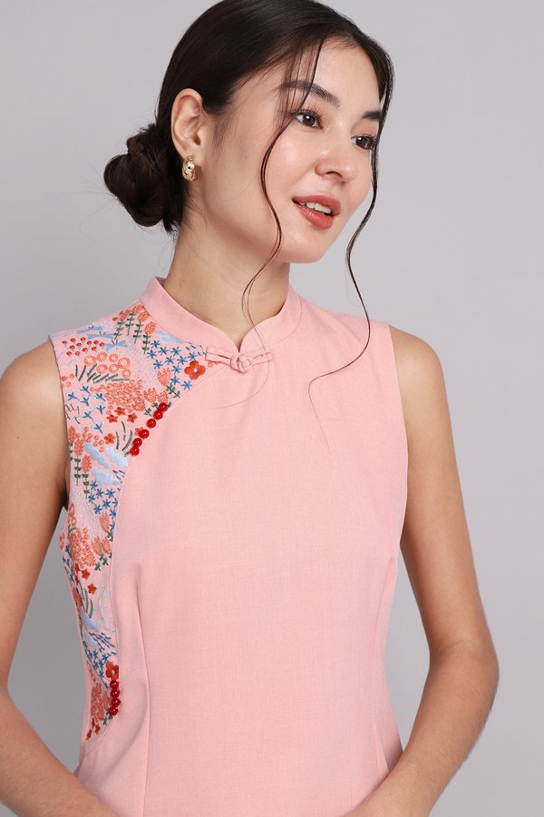 Spring Flair Cheongsam Top In Soft Pink