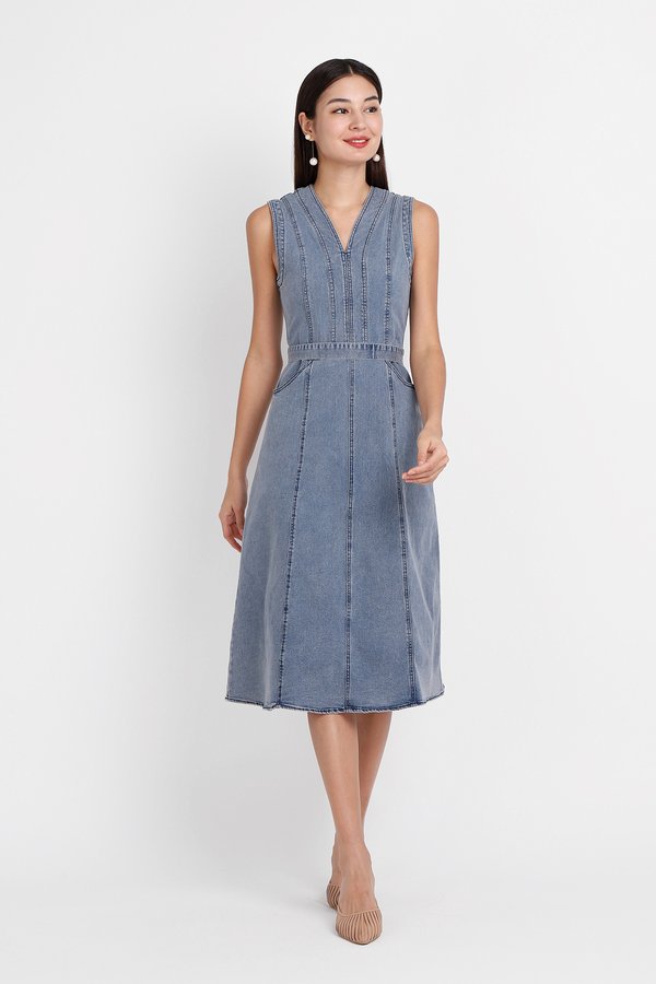 Cameron Dress In Vintage Wash