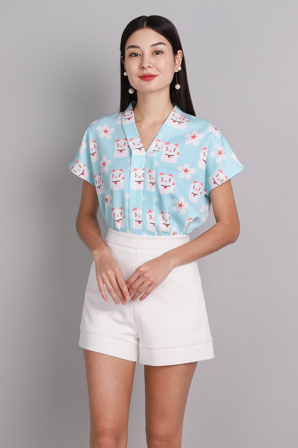 Best Things In Life Top In Cyan Fortune Cats