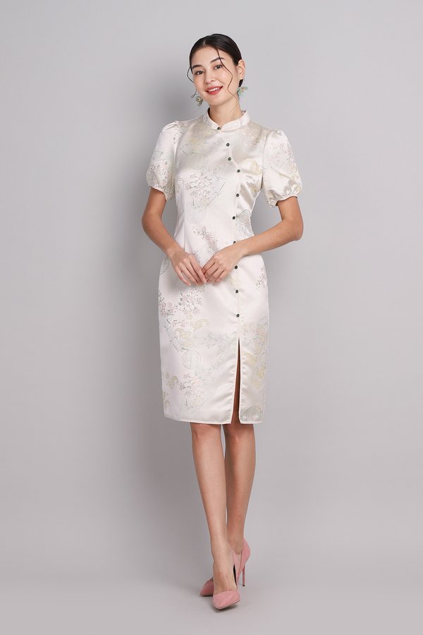 Scenes Of Spring Cheongsam Dress In Champagne Prints