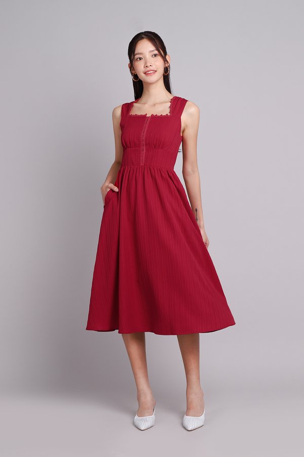 Cordelia Dress In Deep Red