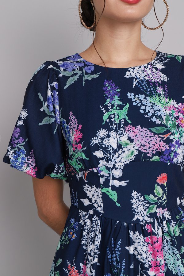 Amaris Dress In Blue Florals