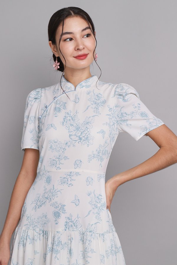 Spring Memoirs Cheongsam Dress In Sky Porcelain