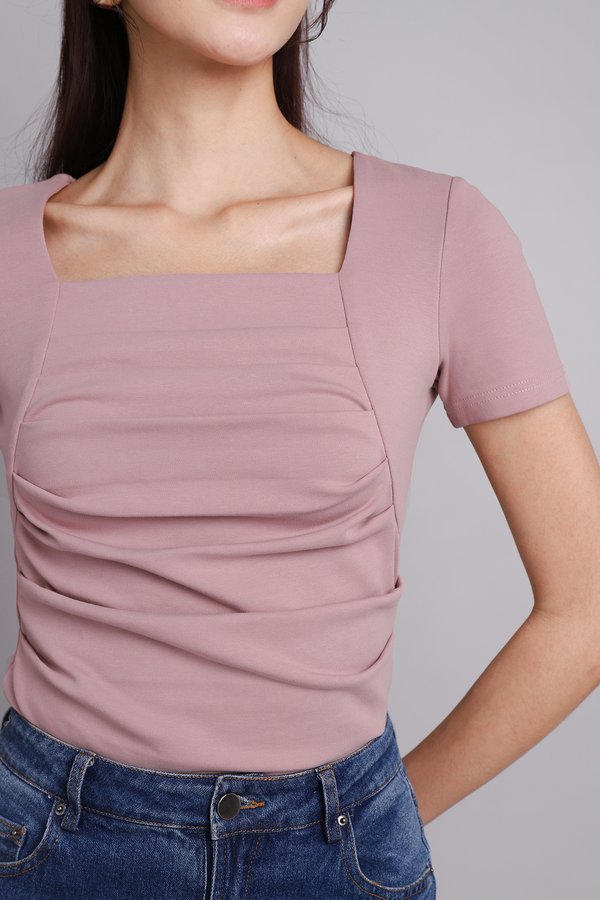 Emi Top In Dusty Pink