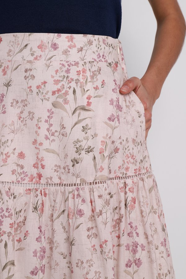 [Backorder] Anette Skirt In Pink Florals