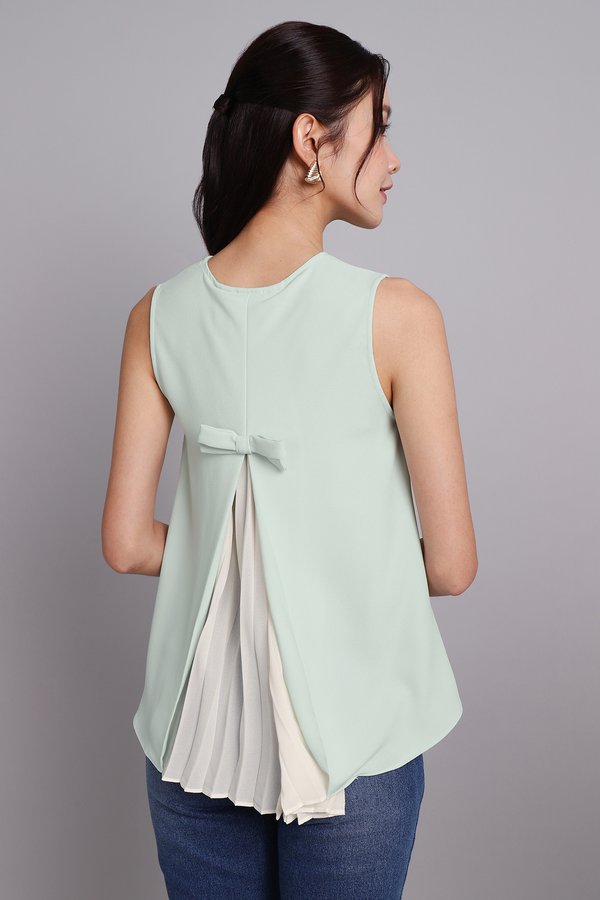 Enya Top In Sage