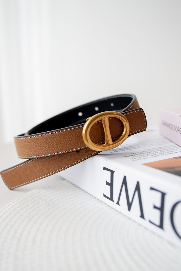 Oval Buckle Belt In Camel