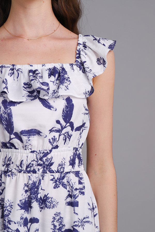 Evelina Dress In Blue Prints