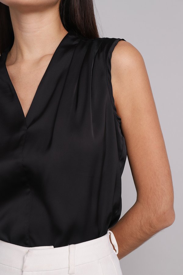 Maisie Top In Classic Black