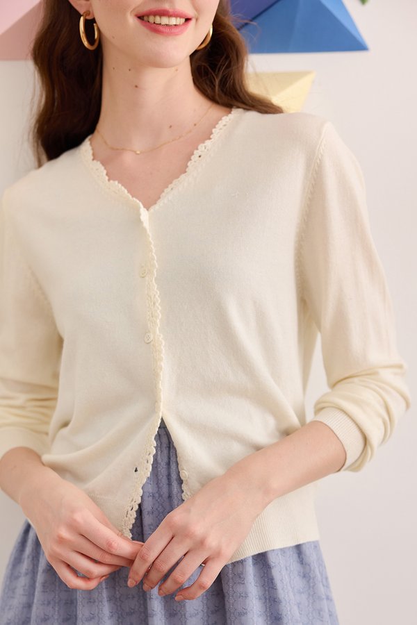 Magdalena Top In Ivory Cream