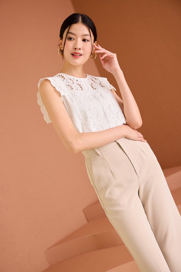 Maura Top In Classic White