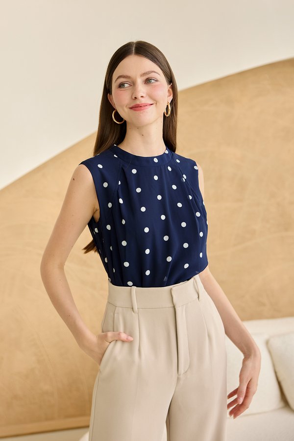 Leonie Top In Navy Blue